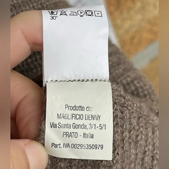 FLORA FEDI PONCHO SWEATER large - Picture 9 of 10